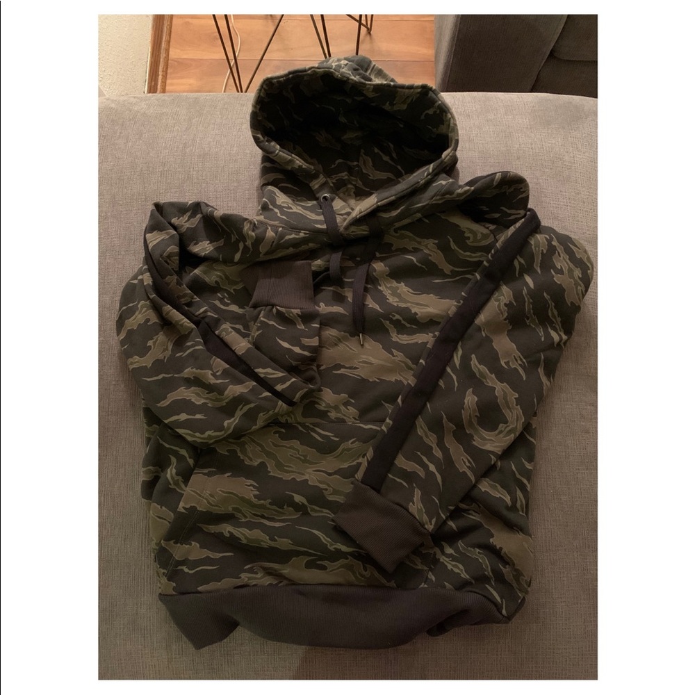 Men’s hoodie